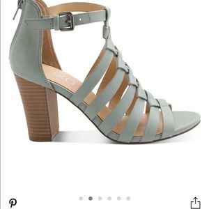 XOXO Baxter Strappy Block Heel Sandal 7.5